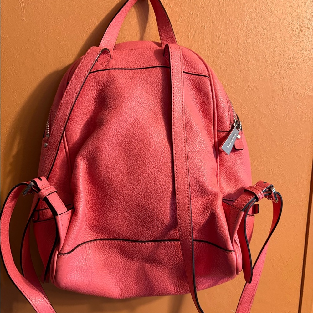 Michael Kors Pink coral Leather purse medium Backpack - Picture 4 of 10